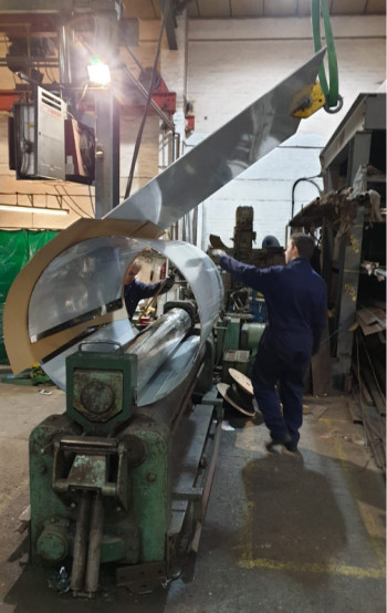 Artist Lee Ufan, stainless steel 6M rolled plate, super clear mirror polished both sides. Photo HGMP. Artist Lee Ufan, stainless steel 6M rolled plate, super clear mirror polished both sides. Photo HGMP.