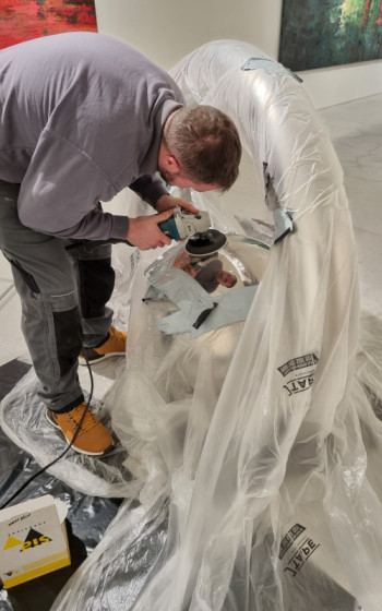 Richard Hudson, Triptych, Scratch removal, photo By High grade Metal Polishers Ltd Richard Hudson, Triptych, Scratch removal, photo By High grade Metal Polishers Ltd